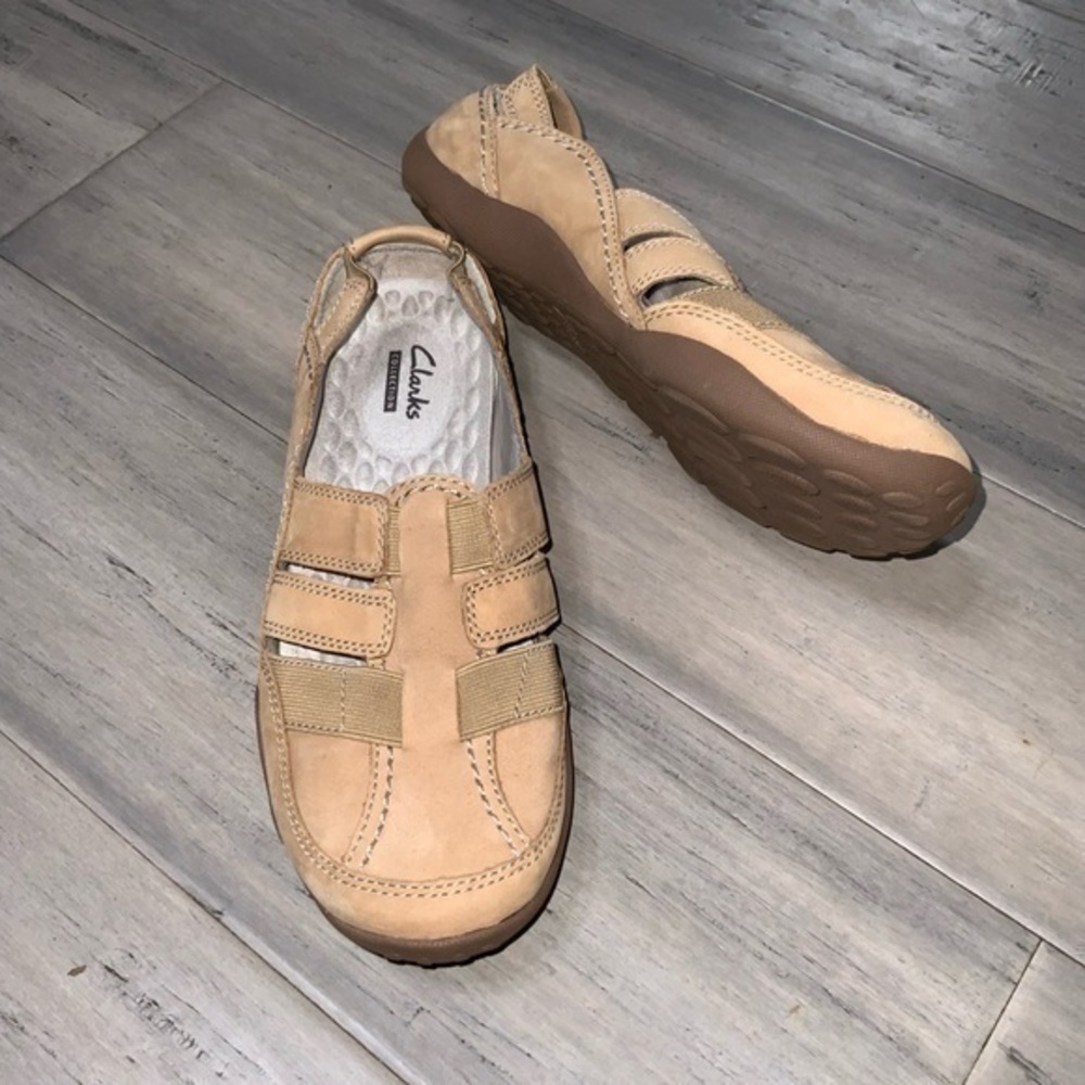Clarks Women's Fiana Coast Loafer Tan Leather Comfort Casual Shoe Size 6.5